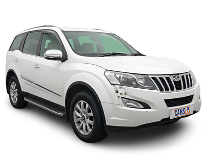 Mahindra XUV500-img